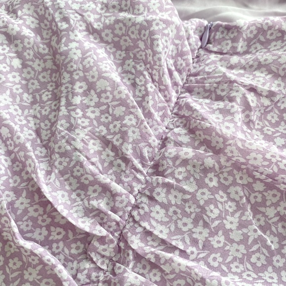 NWT Red Dress Boutique Purple Puff Sleeve Dress w/ Lace Up Open Back - Picture 12 of 16